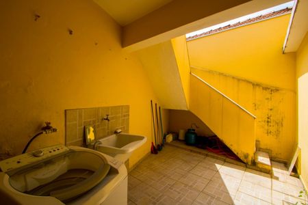 Casa à venda com 127m², 3 quartos e 4 vagasÁrea de serviço