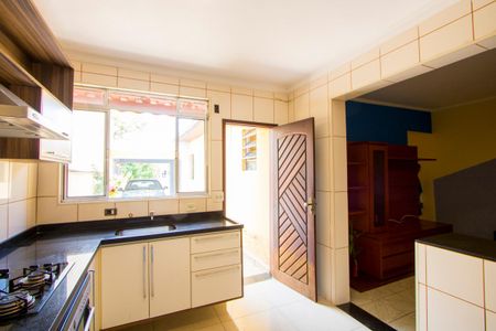 Casa à venda com 127m², 3 quartos e 4 vagasCozinha