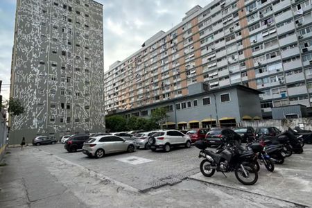 Studio para alugar com 32m², 1 quarto e 1 vaga Studio para alugar com 32m², 1 quarto e 1 vagaGaragem