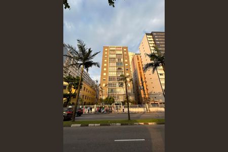 Studio para alugar com 32m², 1 quarto e 1 vaga Studio para alugar com 32m², 1 quarto e 1 vagaFachada