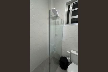 Studio para alugar com 32m², 1 quarto e 1 vaga Studio para alugar com 32m², 1 quarto e 1 vagaBanheiro