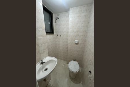 Apartamento para alugar com 108m², 3 quartos e 2 vagas Apartamento para alugar com 108m², 3 quartos e 2 vagasBanheiro de serviço