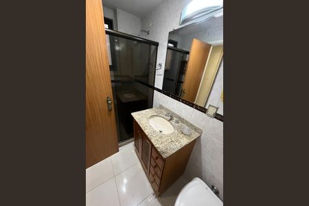 Apartamento para alugar com 108m², 3 quartos e 2 vagas Apartamento para alugar com 108m², 3 quartos e 2 vagasBanheiro 2