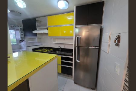 Apartamento à venda com 55m², 2 quartos e 1 vagaCozinha 
