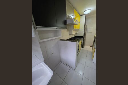 Apartamento à venda com 55m², 2 quartos e 1 vagaCozinha 
