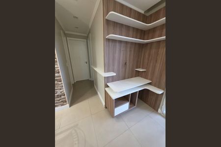 Sala  de apartamento para alugar com 2 quartos, 55m² em Teresópolis, Porto Alegre