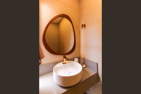 Casa de condomínio à venda com 100m², 3 quartos e 1 vagaLavabo