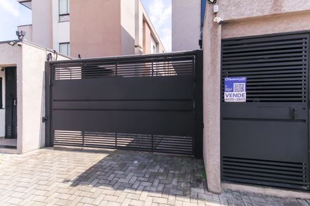 Casa de condomínio à venda com 100m², 3 quartos e 1 vagaFachada