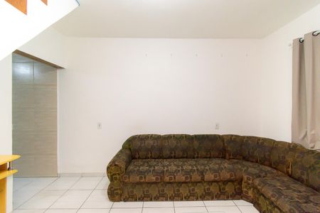 Casa para alugar com 130m², 1 quarto e sem vaga Casa para alugar com 130m², 1 quarto e sem vagaSala