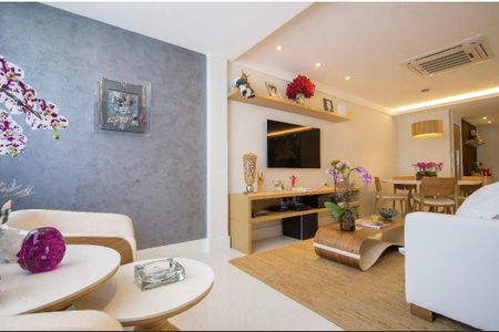 Apartamento para alugar com 173m², 3 quartos e 1 vaga Apartamento para alugar com 173m², 3 quartos e 1 vagaSala