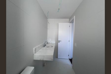 Apartamento à venda com 155m², 3 quartos e 3 vagasBanheiro da Suíte 1