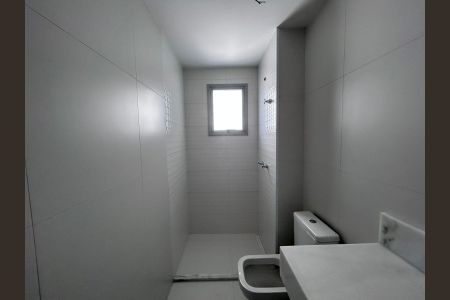 Apartamento à venda com 155m², 3 quartos e 3 vagasBanheiro da Suíte 1