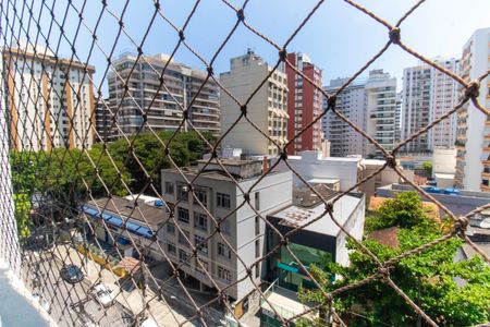 Vista do Quarto 1 de apartamento para alugar com 3 quartos, 109m² em Icaraí, Niterói