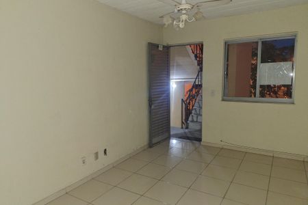 Sala de apartamento para alugar com 2 quartos, 50m² em Jardim Primavera, Duque de Caxias