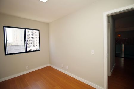 Quarto 1 de apartamento à venda com 2 quartos, 44m² em Vaz Lobo, Rio de Janeiro