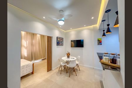 Kitnet/Studio para alugar com 1 quarto, 38m² em Centro, Rio de Janeiro