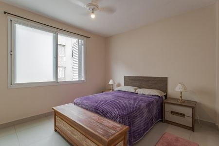 Quarto 1 de apartamento à venda com 2 quartos, 54m² em Higienópolis, Porto Alegre