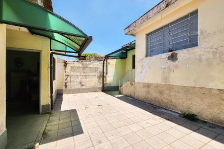 Casa à venda com 205m², 2 quartos e 3 vagasVaranda 