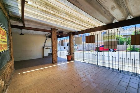 Casa à venda com 205m², 2 quartos e 3 vagasGaragem 