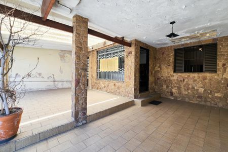 Casa à venda com 205m², 2 quartos e 3 vagasGaragem 