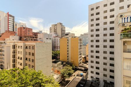 Vista de kitnet/studio para alugar com 1 quarto, 48m² em Higienópolis, São Paulo