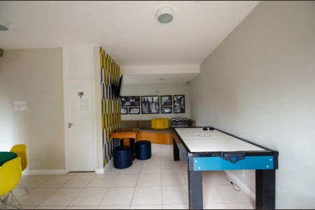 Apartamento à venda com 45m², 2 quartos e sem vagaSalão de jogos