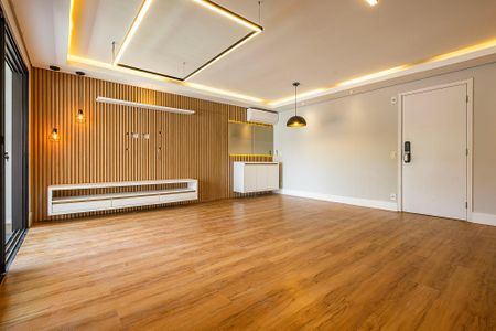 Sala de apartamento à venda com 2 quartos, 116m² em Pompeia, São Paulo