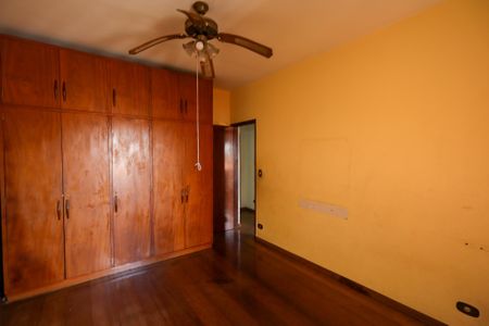Casa à venda com 200m², 4 quartos e 3 vagas Quarto 3