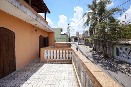 Casa à venda com 200m², 4 quartos e 3 vagasVaranda Quarto 1 - Suíte 1 