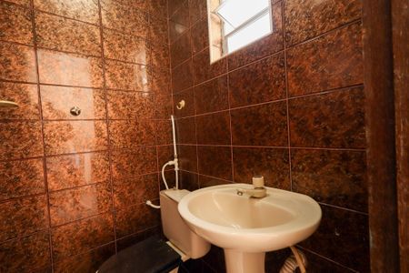 Casa à venda com 200m², 4 quartos e 3 vagasBanheiro de serviço 1