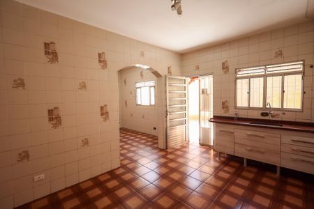 Casa à venda com 200m², 4 quartos e 3 vagasCozinha 