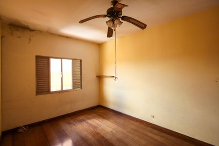 Casa à venda com 200m², 4 quartos e 3 vagas Quarto 3