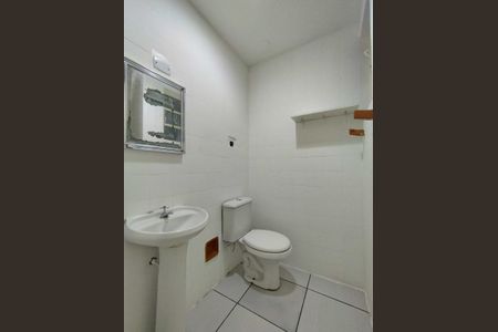 Banheiro  de kitnet/studio para alugar com 1 quarto, 32m² em Pátria Nova, Novo Hamburgo