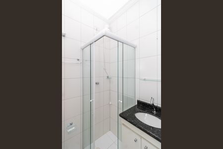 Casa de condomínio à venda com 100m², 3 quartos e 2 vagasBanheiro Social