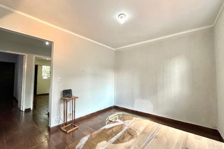 Sala de casa para alugar com 2 quartos, 70m² em Vila Alexandria, São Paulo
