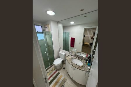 Apartamento à venda com 114m², 3 quartos e 2 vagas Apartamento à venda com 114m², 3 quartos e 2 vagasBanheiro