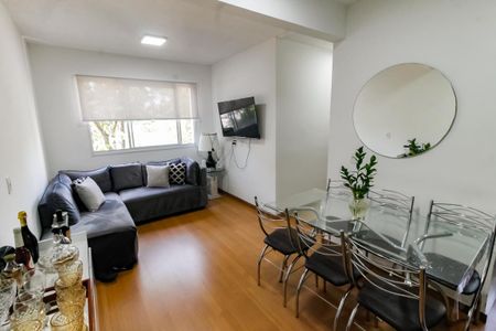Sala de apartamento para alugar com 2 quartos, 46m² em Jardim Paris, São Paulo