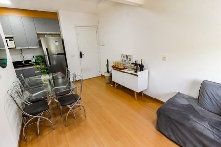 Apartamento para alugar com 46m², 2 quartos e 1 vaga Apartamento para alugar com 46m², 2 quartos e 1 vagaSala