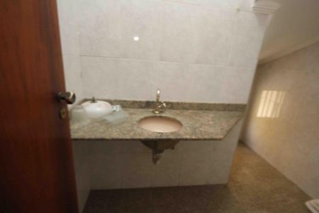 Casa à venda com 180m², 3 quartos e 5 vagasLavabo