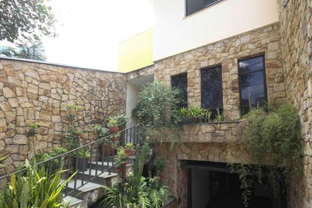 Casa à venda com 180m², 3 quartos e 5 vagasFrente da casa