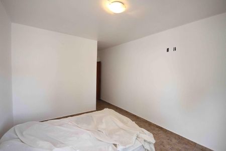 Casa à venda com 180m², 3 quartos e 5 vagasSuite