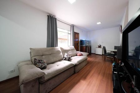 Sala de casa à venda com 3 quartos, 111m² em Cidade Patriarca, São Paulo