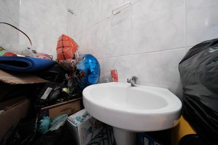 Casa à venda com 111m², 3 quartos e 1 vagaBanheiro