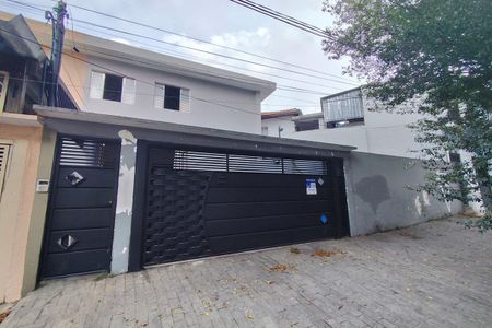 Casa à venda com 111m², 3 quartos e 1 vagaFachada