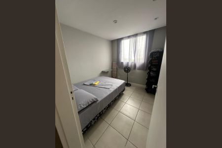 Quarto de apartamento para alugar com 2 quartos, 46m² em Jacarepaguá, Rio de Janeiro
