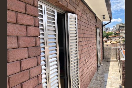 Casa à venda com 142m², 3 quartos e 1 vaga