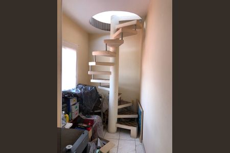 Casa à venda com 142m², 3 quartos e 1 vaga