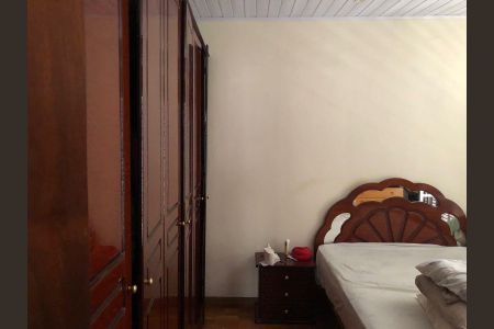 Casa à venda com 142m², 3 quartos e 1 vaga