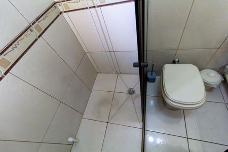 Casa de condomínio à venda com 175m², 3 quartos e 4 vagasBanheiro 1