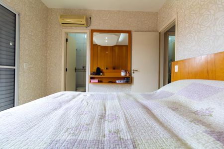 Casa de condomínio à venda com 175m², 3 quartos e 4 vagasQuarto 3